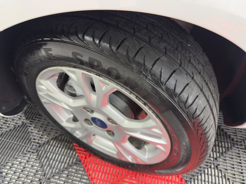 FIESTA 1.5 SE HATCH 16V FLEX 4P MANUAL - 2014 - CAXIAS DO SUL