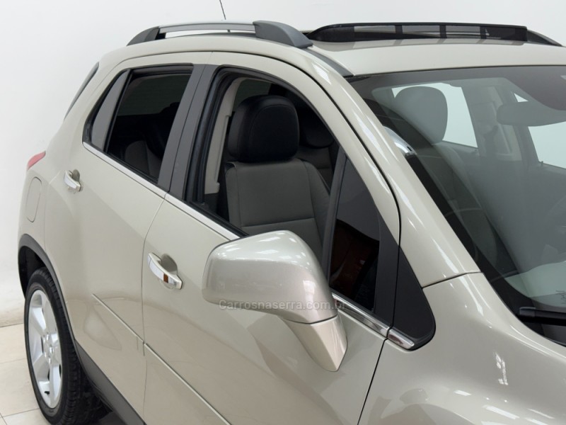 TRACKER 1.8 MPFI LTZ 4X2 16V FLEX 4P AUTOMÁTICO - 2015 - SANTA CRUZ DO SUL