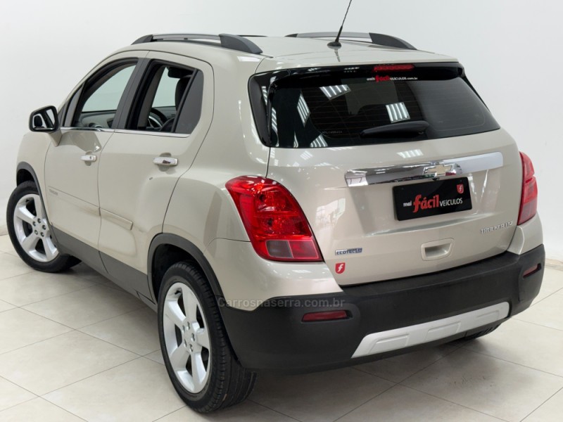 TRACKER 1.8 MPFI LTZ 4X2 16V FLEX 4P AUTOMÁTICO - 2015 - SANTA CRUZ DO SUL