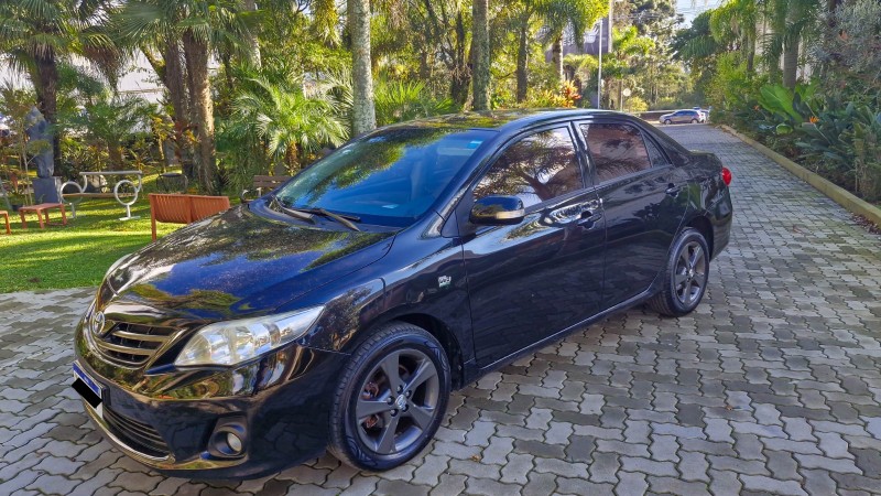 corolla 2.0 xei 16v flex 4p automatico 2013 caxias do sul