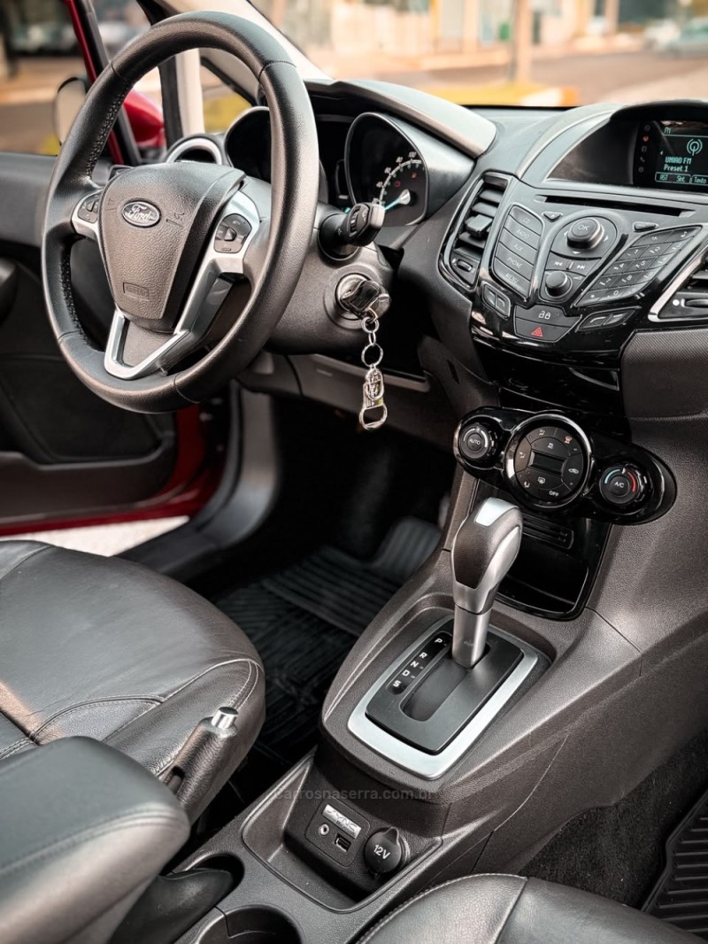 FIESTA 1.6 TITANIUM HATCH 16V FLEX 4P AUTOMÁTICO - 2014 - NOVO HAMBURGO