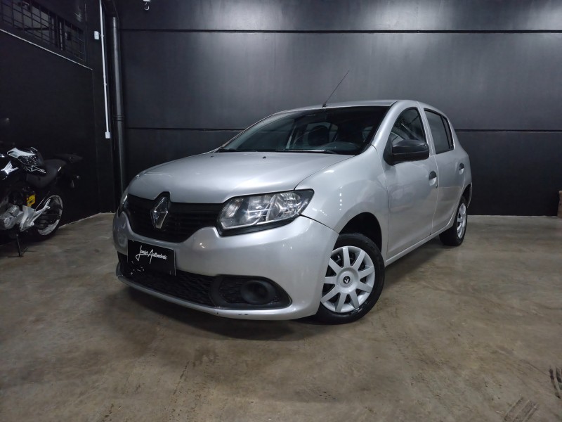 sandero 1.0 authentique 16v flex 4p manual 2016 caxias do sul