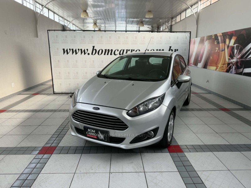 fiesta 1.5 se hatch 16v flex 4p manual 2016 porto alegre