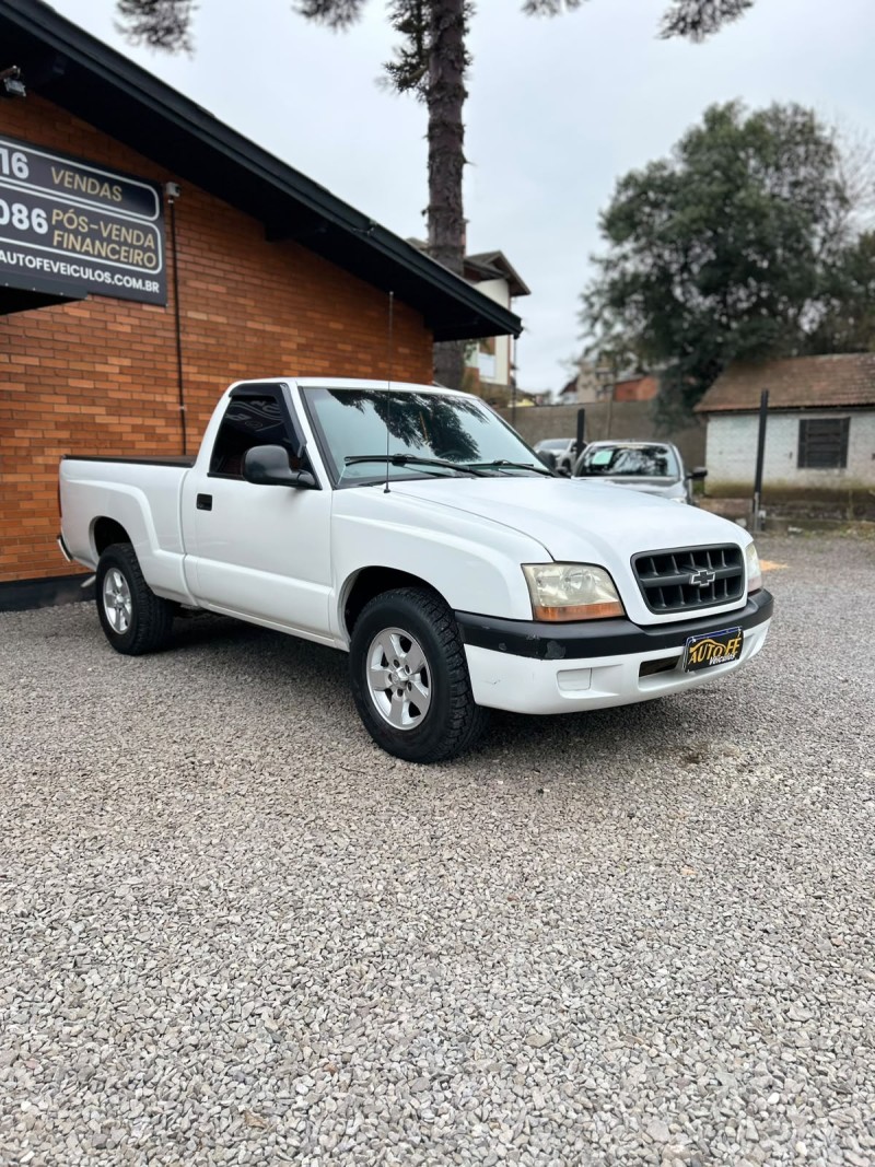 S10 2.4 MPFI 4X2 CS 8V GASOLINA 2P MANUAL - 2002 - CANELA