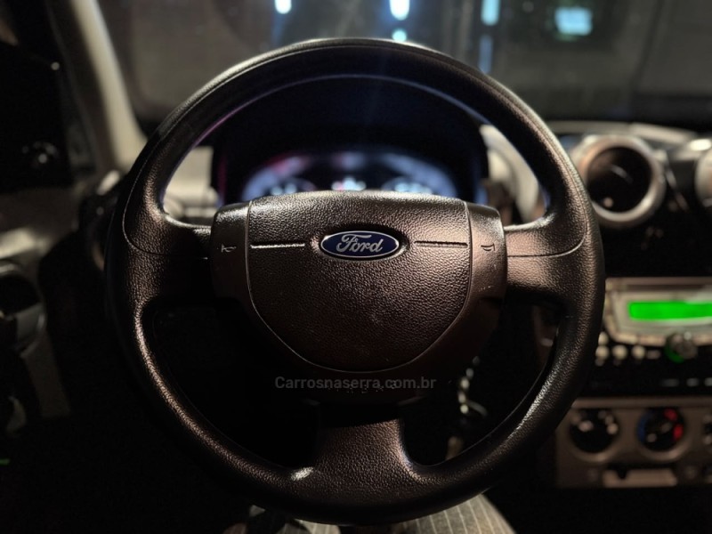 ECOSPORT 1.6 XLS FREESTYLE 8V FLEX 4P MANUAL - 2012 - FARROUPILHA