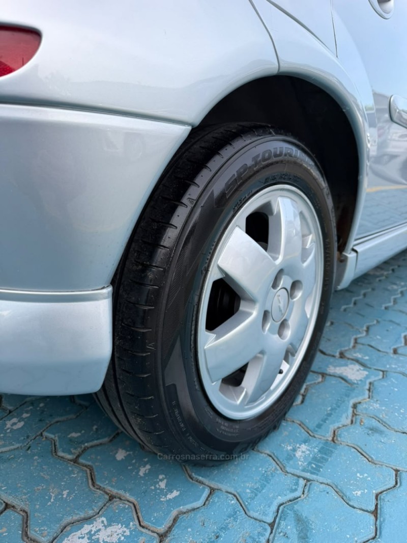 CORSA 1.4 MPFI PREMIUM 8V FLEX 4P MANUAL - 2009 - ESTâNCIA VELHA