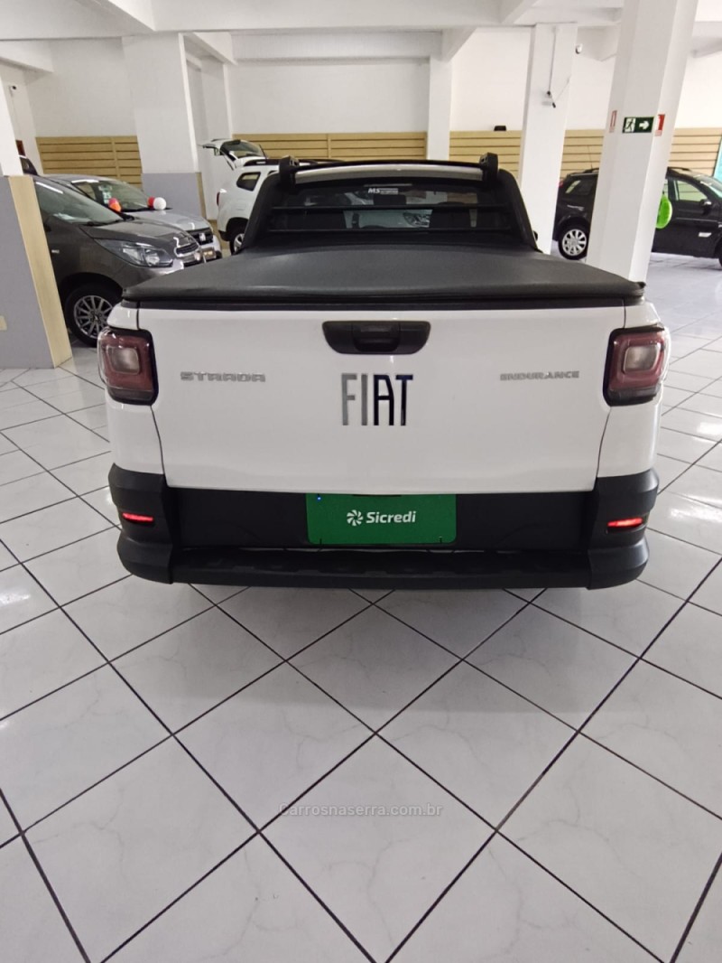 STRADA 1.4 ENDURANCE CS PLUS 8V FLEX 2P MANUAL - 2023 - NOVA PETRóPOLIS