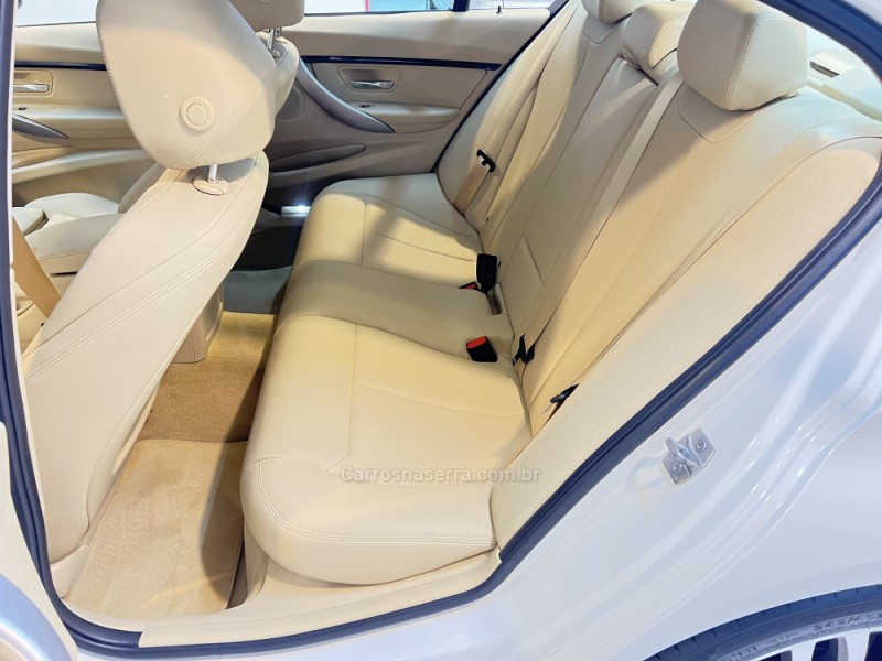 320I 2.0 16V TURBO ACTIVE FLEX 4P AUTOMÁTICO - 2017 - BENTO GONçALVES