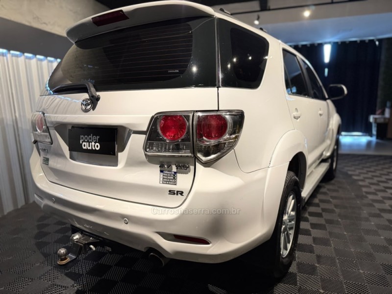 HILUX SW4 2.7 SR 4X2 16V FLEX 4P MANUAL - 2013 - FARROUPILHA
