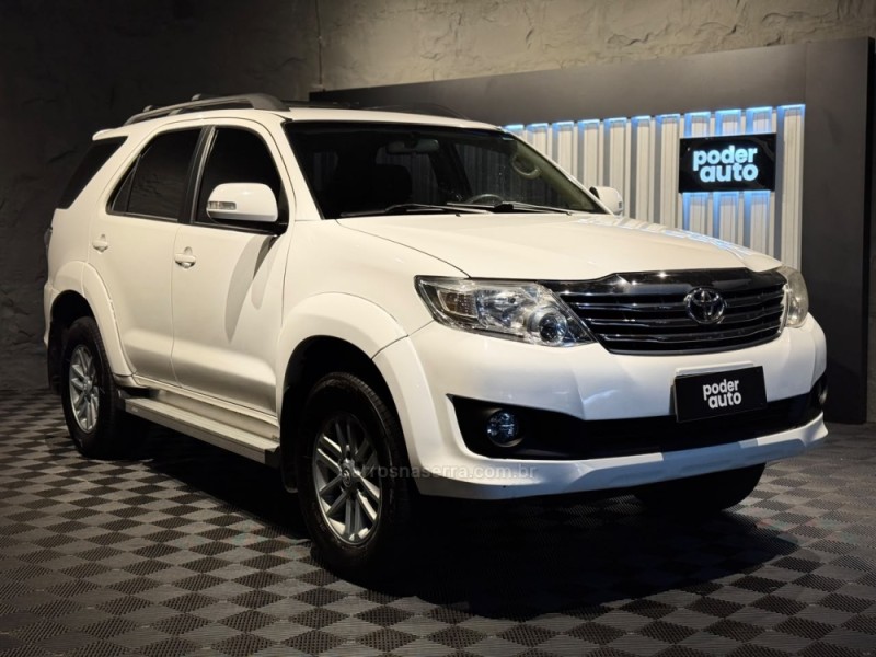 hilux sw4 2.7 sr 4x2 16v flex 4p manual 2013 farroupilha