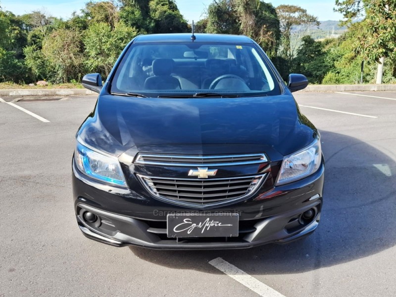 PRISMA 1.4 MPFI LT 8V FLEX 4P MANUAL - 2015 - BENTO GONçALVES