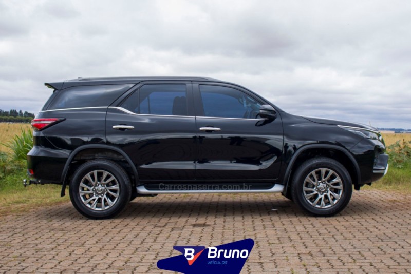 HILUX SW4 2.8 SRX 4X4 16V TURBO INTERCOOLER DIESEL 4P AUTOMÁTICO - 2022 - PALMEIRA DAS MISSõES