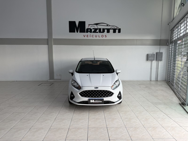 FIESTA 1.6 SE HATCH 16V FLEX 4P MANUAL - 2018 - BENTO GONçALVES