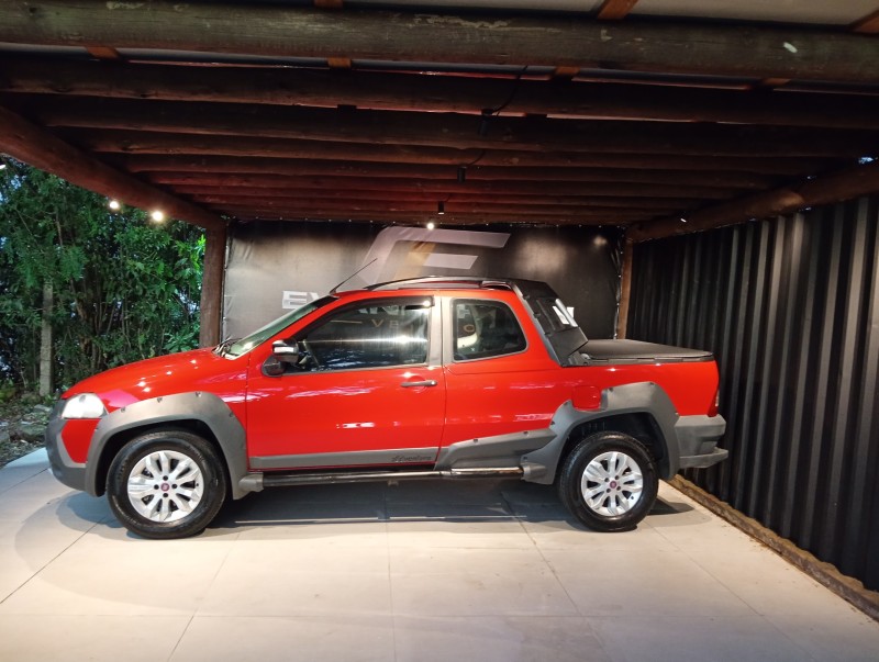 STRADA 1.8 MPI ADVENTURE CD 16V FLEX 3P MANUAL - 2013 - CAXIAS DO SUL