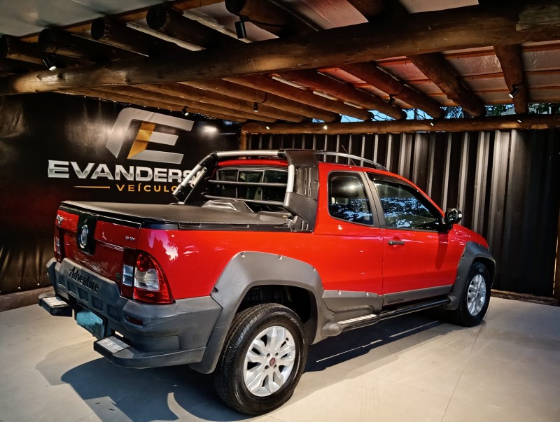 STRADA 1.8 MPI ADVENTURE CD 16V FLEX 3P MANUAL - 2013 - CAXIAS DO SUL