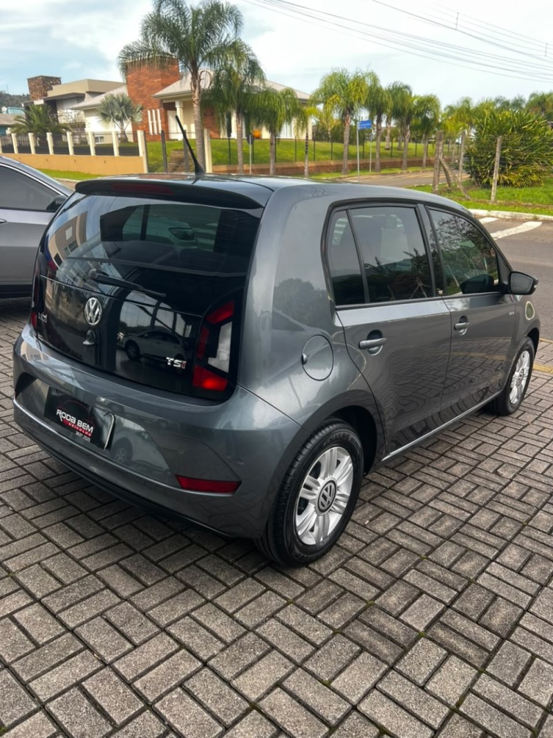 UP 1.0 TSI MOVE UP 12V FLEX 4P MANUAL - 2018 - FELIZ