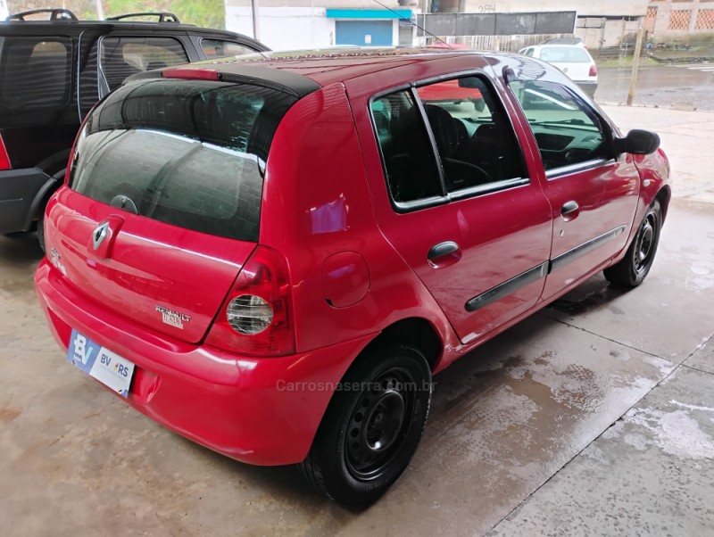 CLIO 1.0 CAMPUS 16V FLEX 4P MANUAL - 2011 - CAXIAS DO SUL