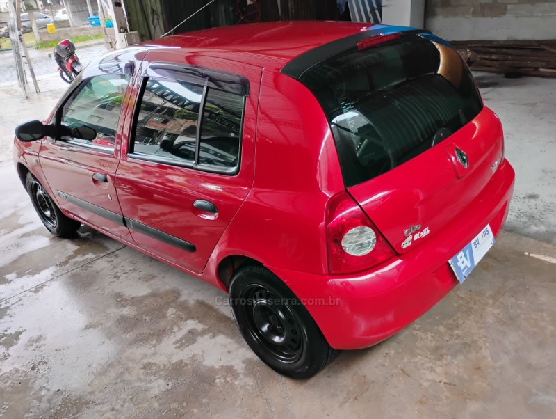 CLIO 1.0 CAMPUS 16V FLEX 4P MANUAL - 2011 - CAXIAS DO SUL