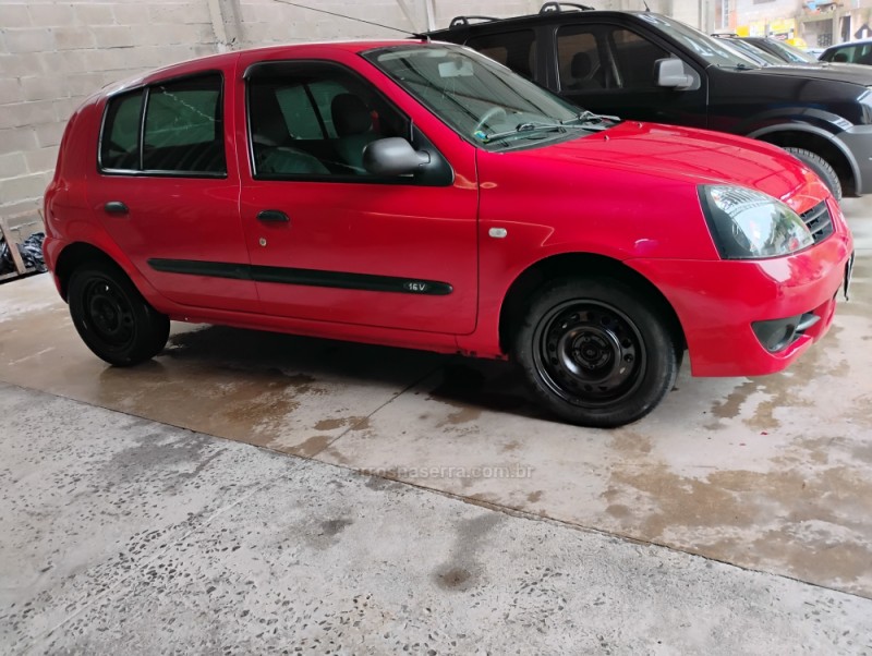 CLIO 1.0 CAMPUS 16V FLEX 4P MANUAL - 2011 - CAXIAS DO SUL