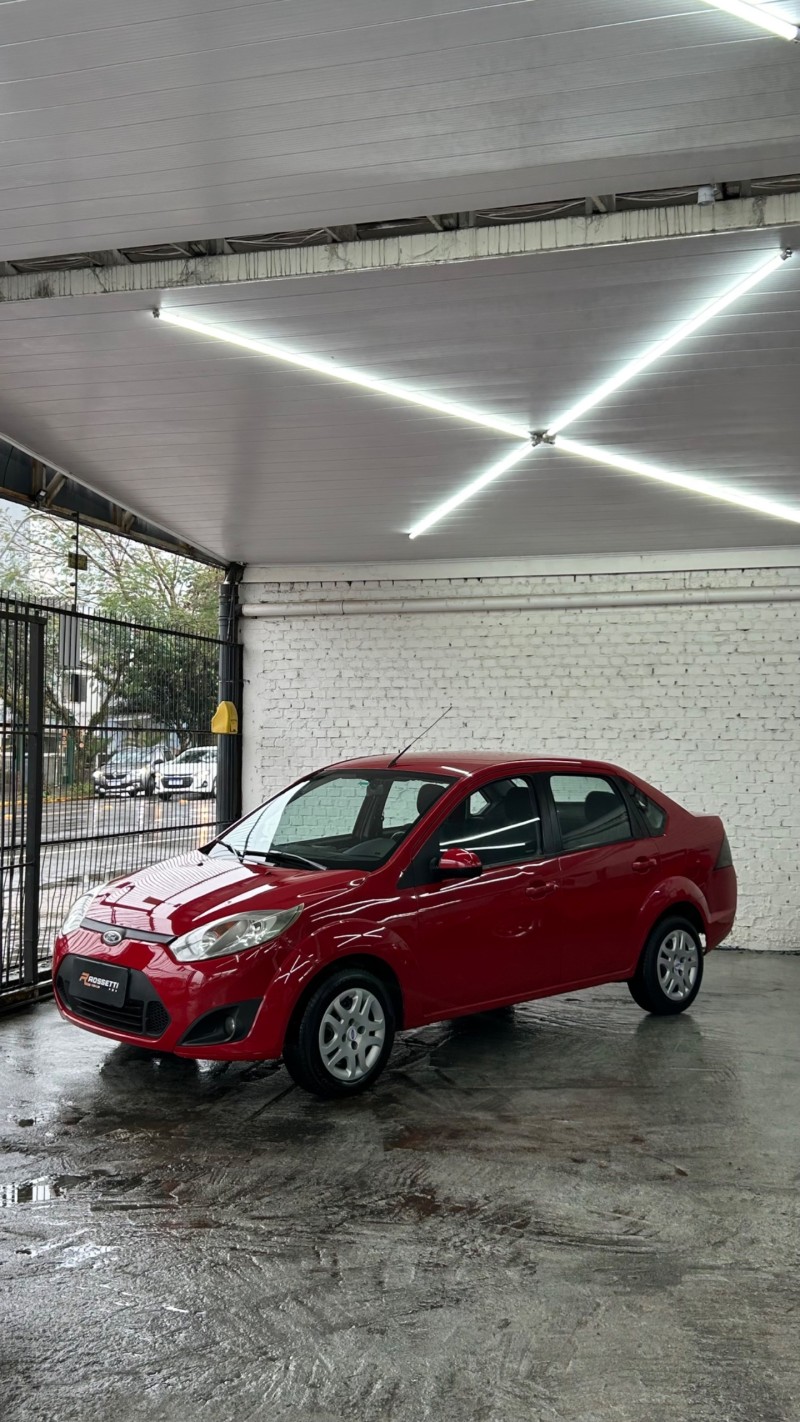 FIESTA 1.0 SE 8V FLEX 4P MANUAL - 2014 - CAXIAS DO SUL
