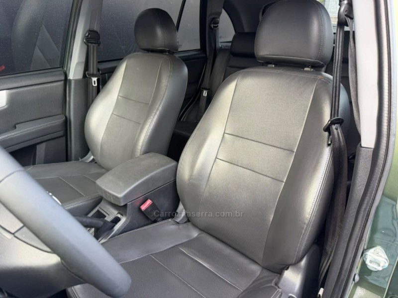 X60 1.8 TALENT 16V GASOLINA 4P MANUAL - 2015 - ESTâNCIA VELHA
