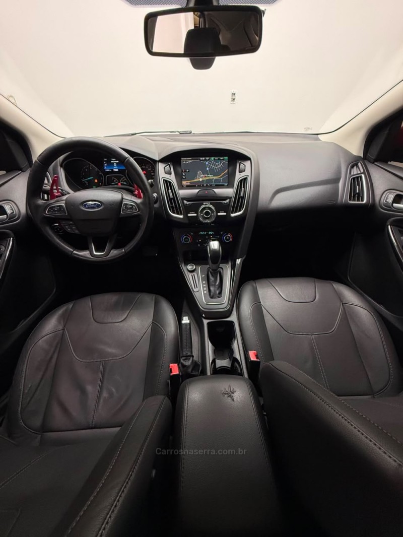FOCUS 2.0 TITANIUM HATCH 16V FLEX 4P AUTOMÁTICO - 2016 - CAXIAS DO SUL
