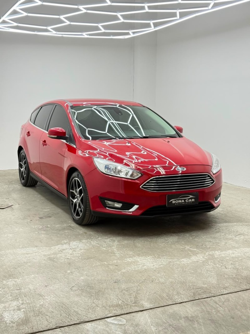 FOCUS 2.0 TITANIUM HATCH 16V FLEX 4P AUTOMÁTICO - 2016 - CAXIAS DO SUL