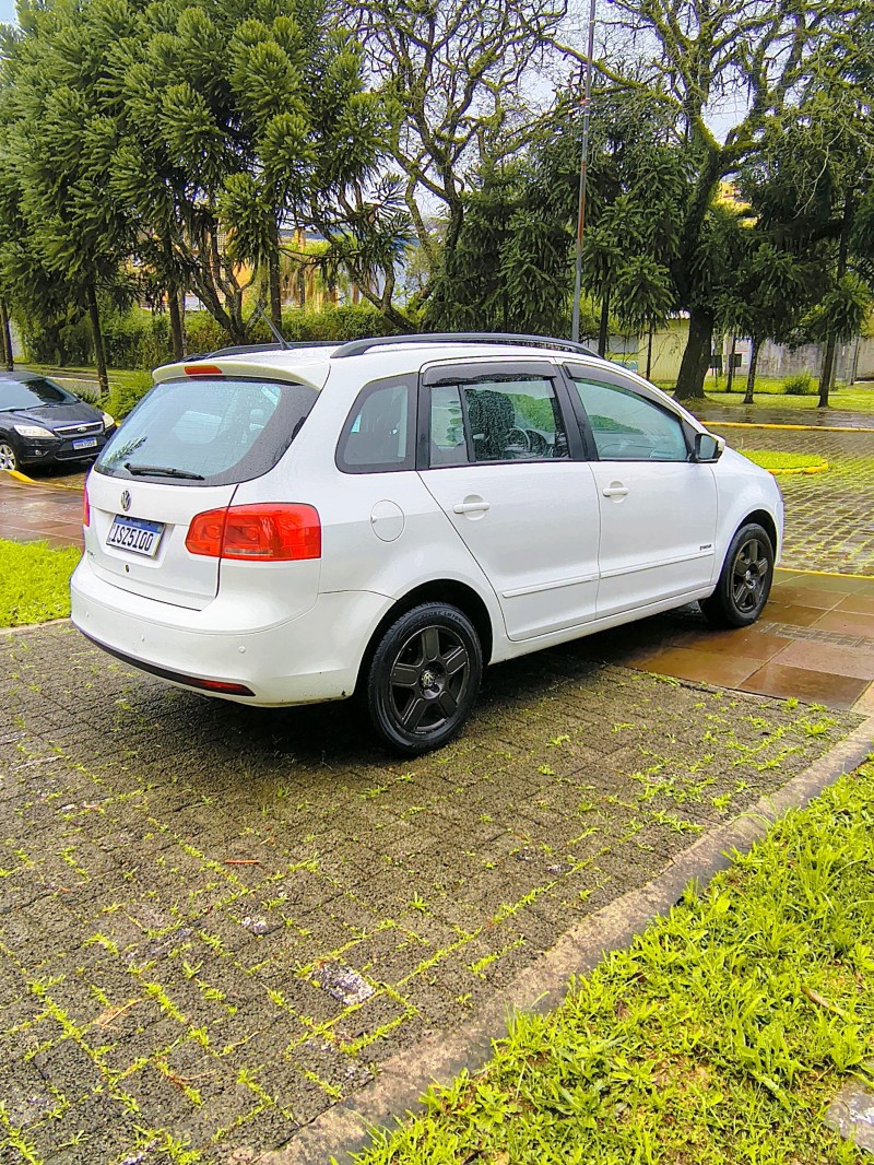 SPACEFOX 1.6 MI TREND 8V FLEX 4P MANUAL - 2012 - FARROUPILHA