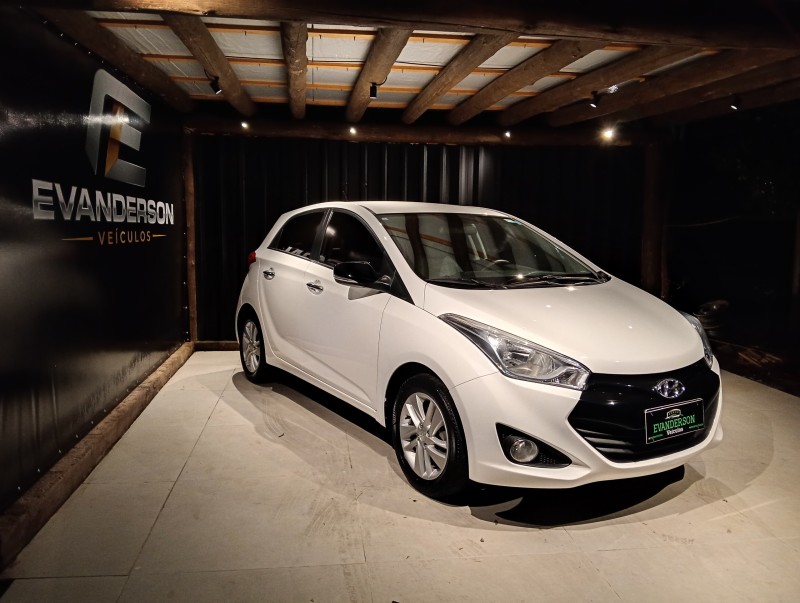 HB20 1.6 PREMIUM 16V FLEX 4P MANUAL - 2015 - CAXIAS DO SUL
