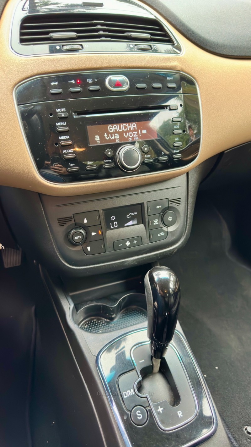 LINEA 1.8 ABSOLUTE 16V FLEX 4P AUTOMATIZADO - 2015 - CAXIAS DO SUL