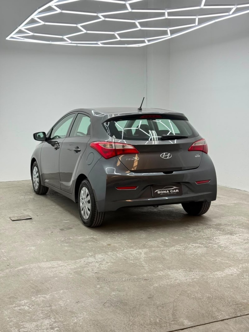 HB20 1.0 COMFORT PLUS 12V FLEX 4P MANUAL - 2013 - CAXIAS DO SUL