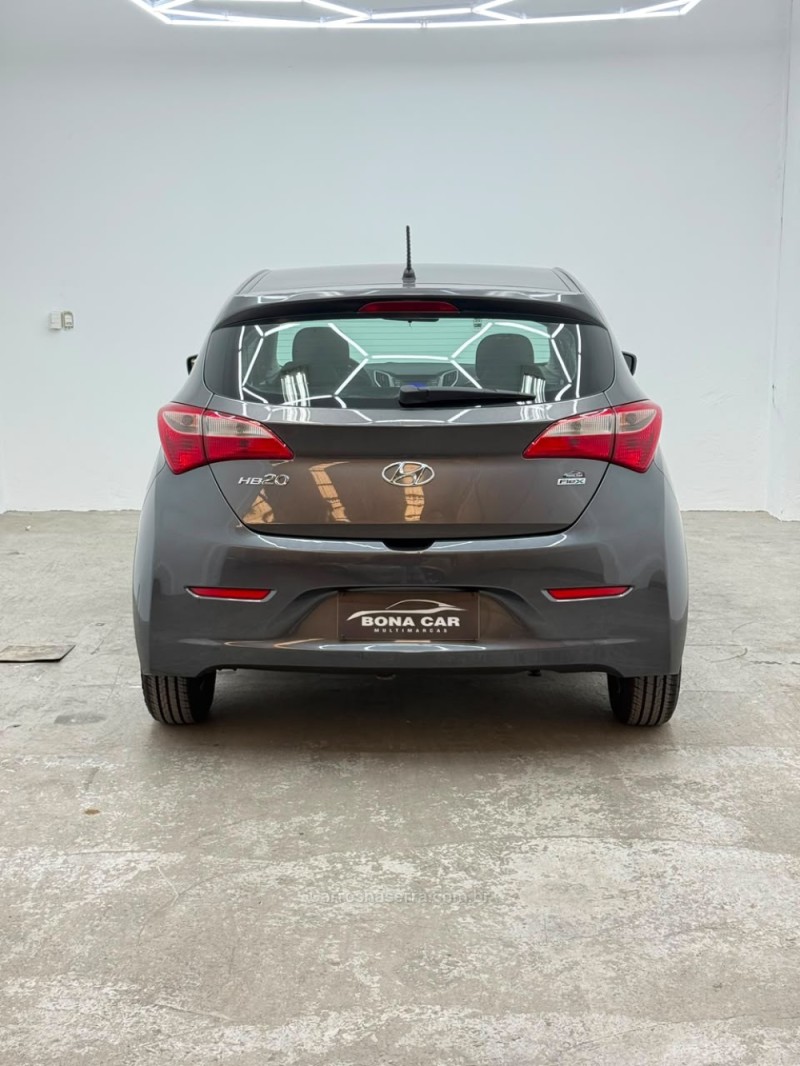 HB20 1.0 COMFORT PLUS 12V FLEX 4P MANUAL - 2013 - CAXIAS DO SUL