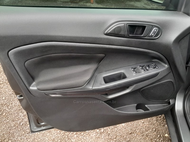 ECOSPORT 1.5 TIVCT FLEX SE MANUAL  - 2020 - VERANóPOLIS