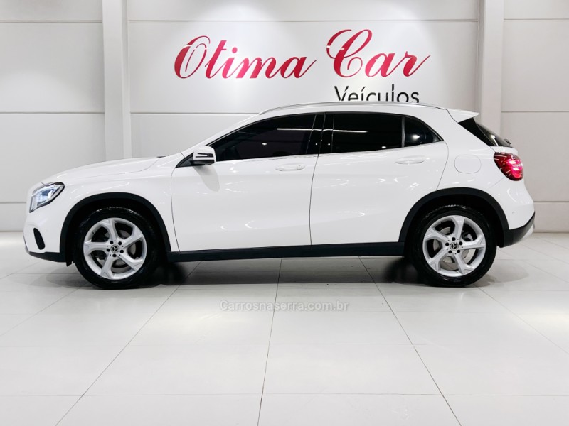 GLA 200 1.6 CGI ADVANCE 16V TURBO FLEX 4P AUTOMÁTICO - 2018 - FLORES DA CUNHA