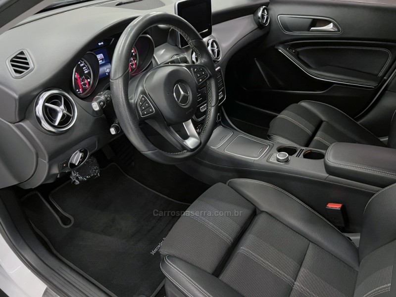 GLA 200 1.6 CGI ADVANCE 16V TURBO FLEX 4P AUTOMÁTICO - 2018 - FLORES DA CUNHA