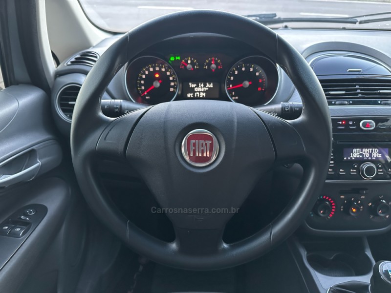 PUNTO 1.6 ESSENCE 16V FLEX 4P MANUAL - 2015 - CAXIAS DO SUL