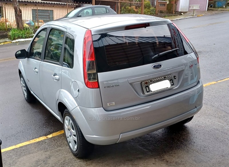FIESTA 1.6 MPI CLASS HATCH 8V FLEX 4P MANUAL - 2013 - FARROUPILHA
