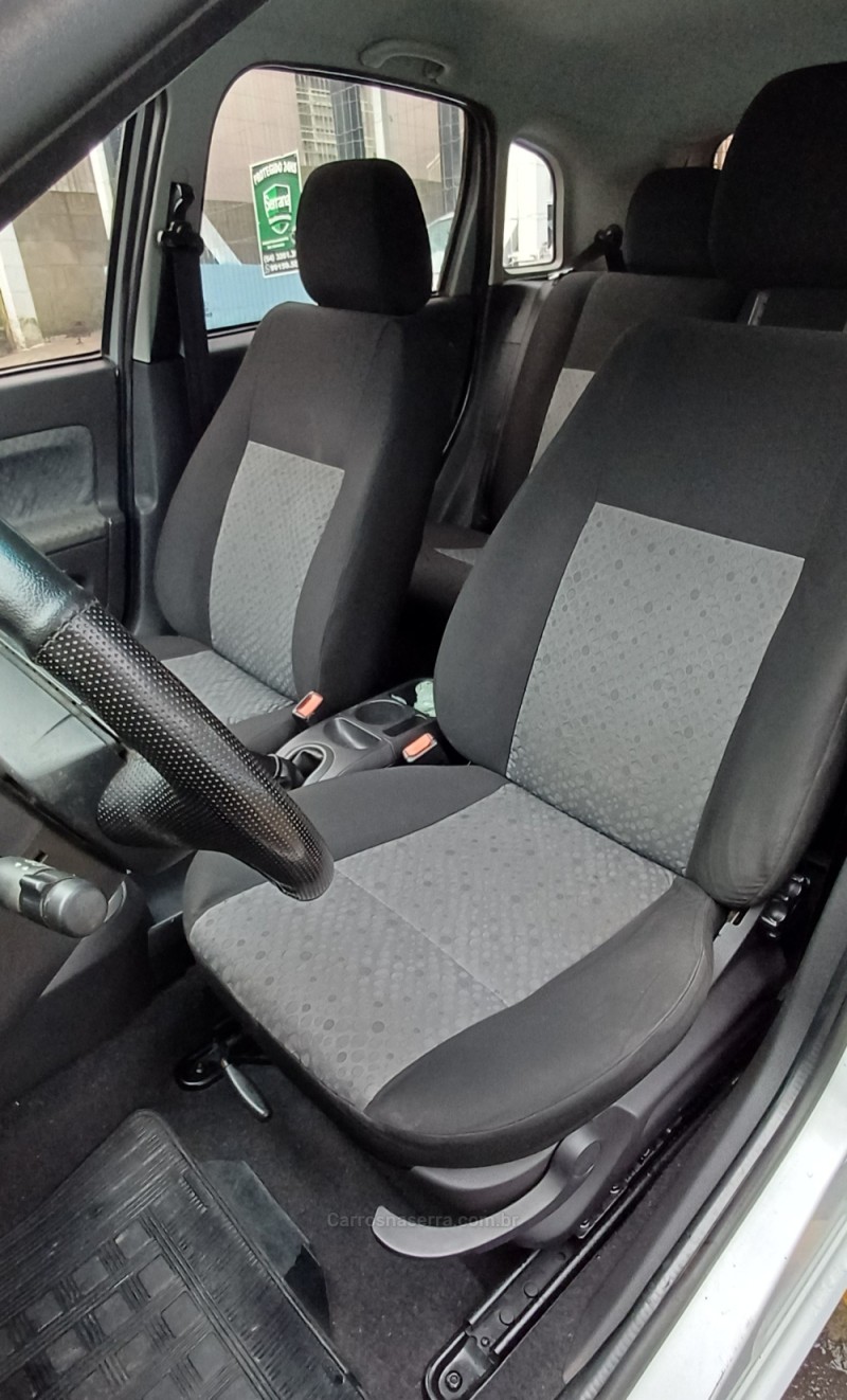 FIESTA 1.6 MPI CLASS HATCH 8V FLEX 4P MANUAL - 2013 - FARROUPILHA