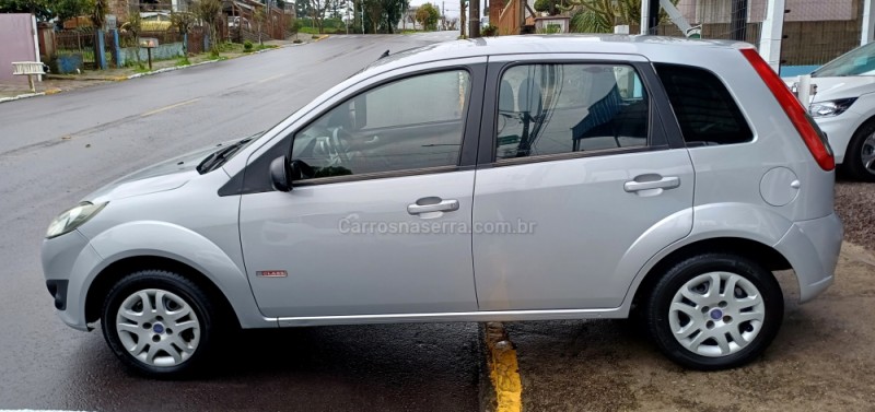 FIESTA 1.6 MPI CLASS HATCH 8V FLEX 4P MANUAL - 2013 - FARROUPILHA