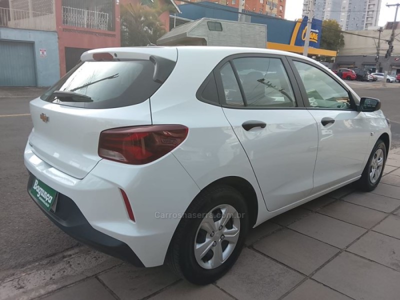 ONIX 1.0 12V FLEX 4P MANUAL - 2025 - NOVO HAMBURGO