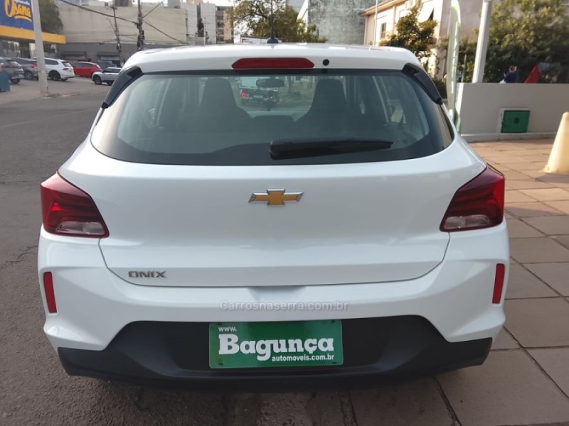 ONIX 1.0 12V FLEX 4P MANUAL - 2025 - NOVO HAMBURGO