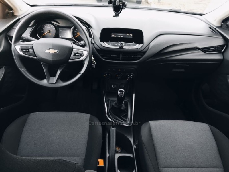 ONIX 1.0 12V FLEX 4P MANUAL - 2025 - NOVO HAMBURGO