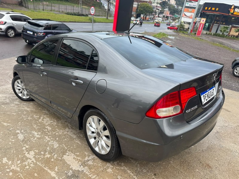 CIVIC 1.8 LXL SE 16V FLEX 4P AUTOMÁTICO - 2011 - CAXIAS DO SUL