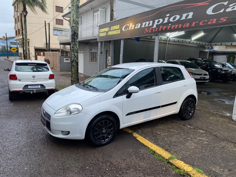 punto 1.8 hlx 8v flex 4p manual 2010 vacaria