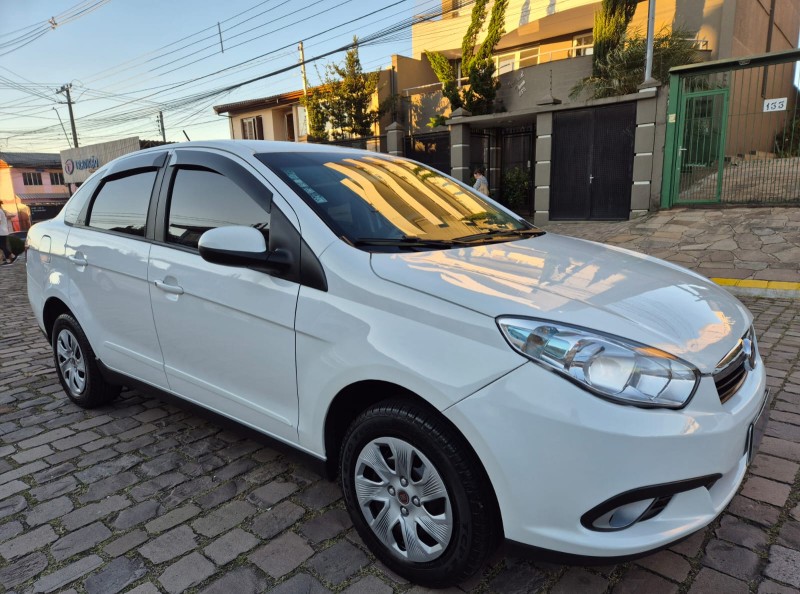GRAND SIENA 1.4 MPI ATTRACTIVE 8V FLEX 4P MANUAL - 2014 - CAXIAS DO SUL