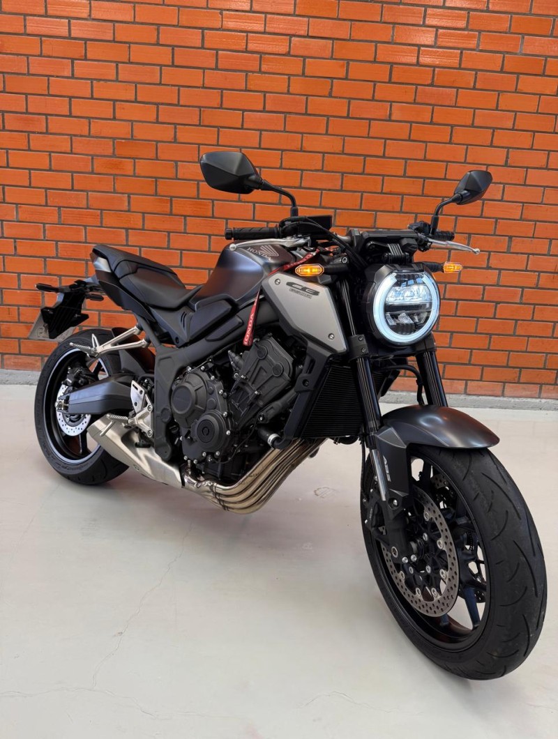 CB 650R  - 2024 - BENTO GONçALVES
