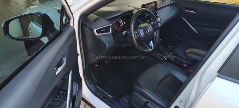 COROLLA 2.0 CROSS XRE 16V FLEX 4P AUTOMÁTICO - 2022 - CAXIAS DO SUL