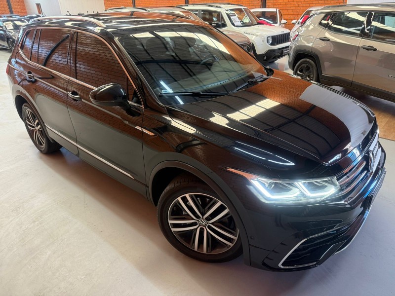 TIGUAN 2.0 ALLSPACE R-LINE 300 TSI GASOLINA 4P AUTOMÁTICO - 2024 - BENTO GONçALVES
