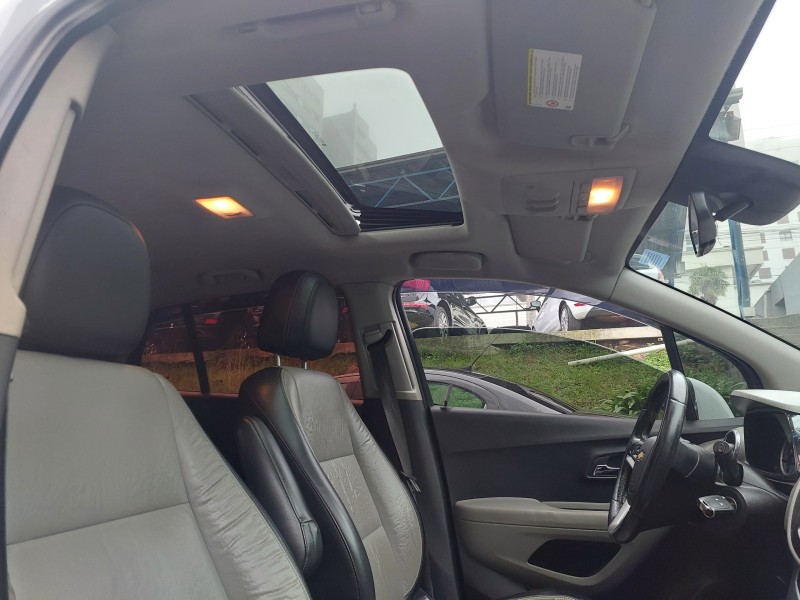 TRACKER 1.8 MPFI LTZ 4X2 16V FLEX 4P AUTOMÁTICO - 2014 - BENTO GONçALVES