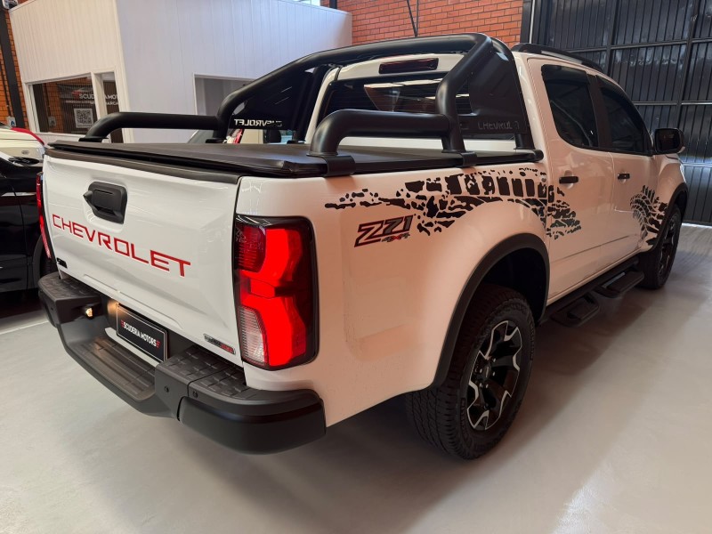 S10 2.8 Z71 4X4 CD 16V TURBO DIESEL 4P AUTOMÁTICA - 2025 - BENTO GONçALVES